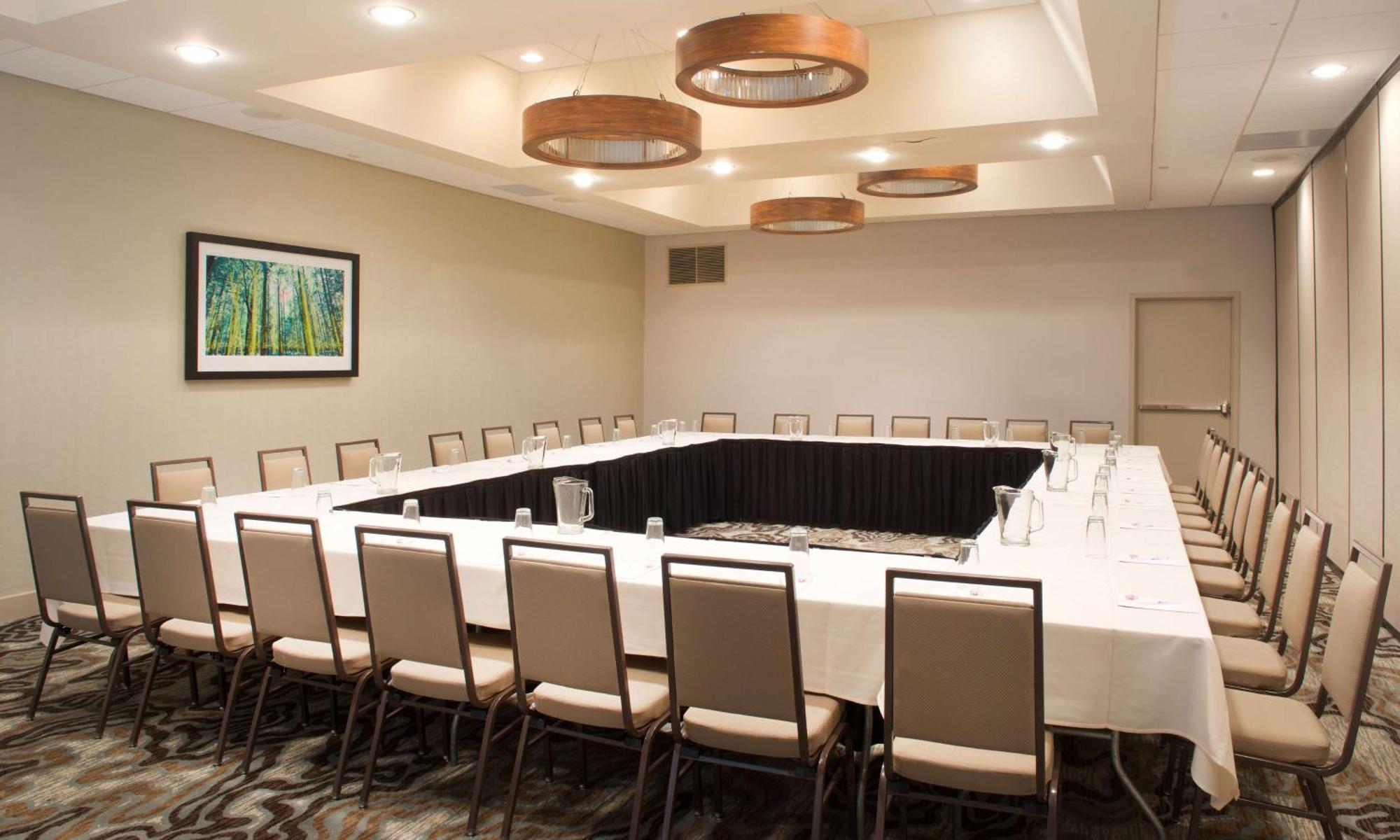 Embassy Suites By Hilton Cincinnati Northeast - Blue Ash Buitenkant foto