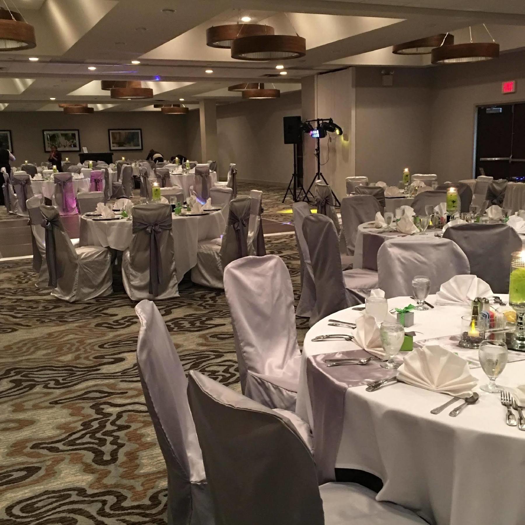 Embassy Suites By Hilton Cincinnati Northeast - Blue Ash Buitenkant foto
